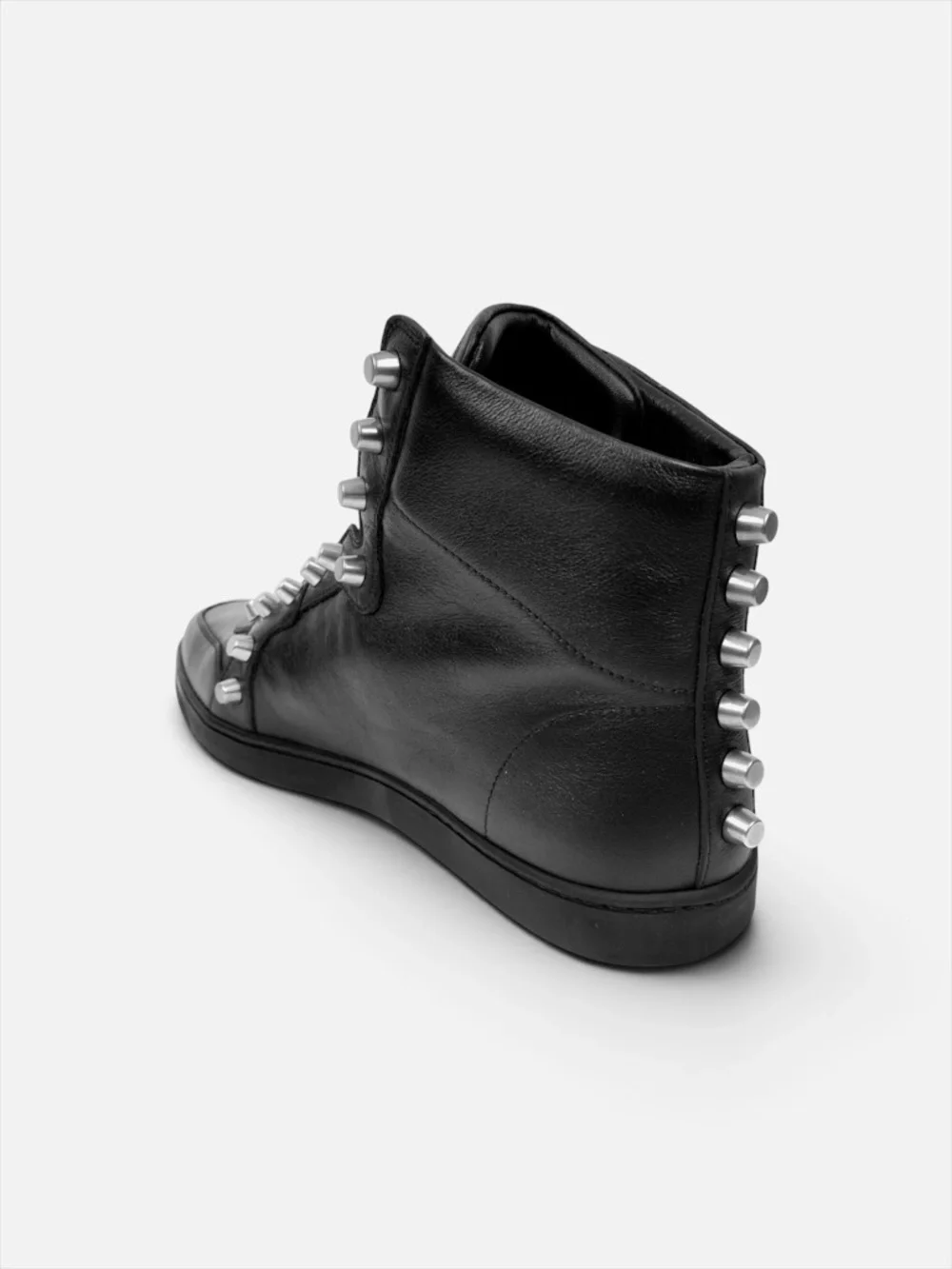 Gucci add edgy